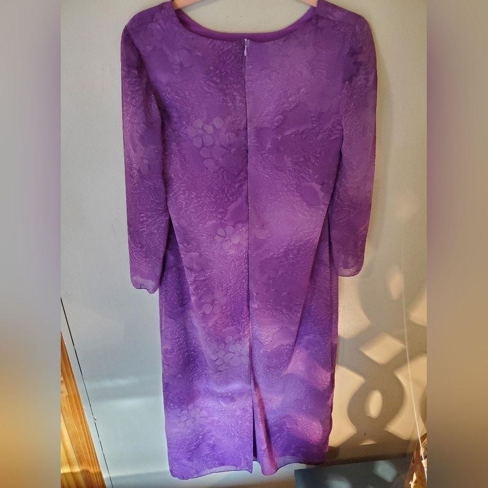 Formal lace Hawaiian purple dress - Picture 6 of 8